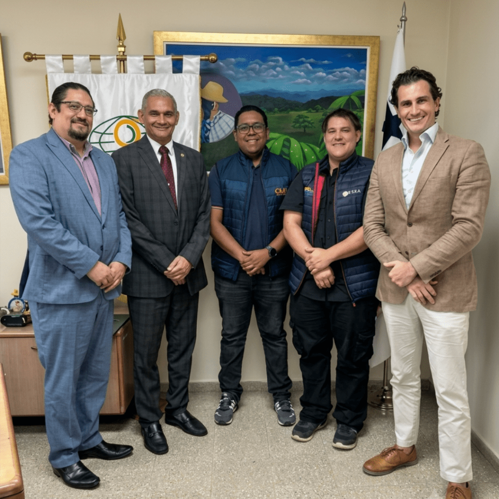 Universidad de Panamá y FODUPA consolidan alianza estratégica para impulsar la Formación Dual